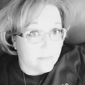 Meet your Posher, Carolyn